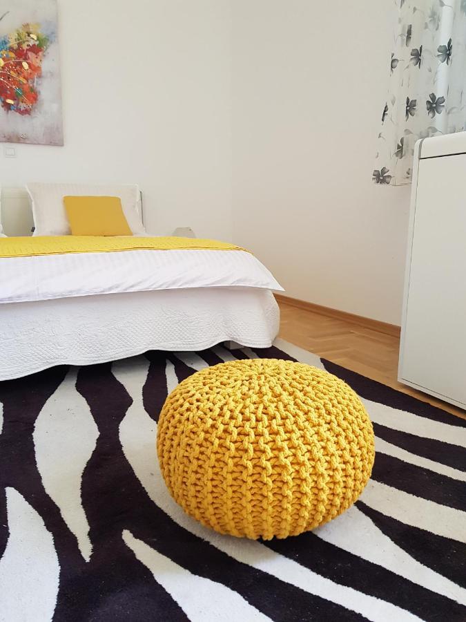 Rooms Leda Vrlika 外观 照片