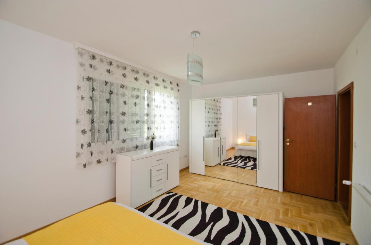 Rooms Leda Vrlika 外观 照片